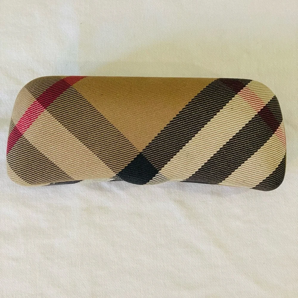 BURBERRY NOVA CHECK FABRIC EYEGLASS CASE